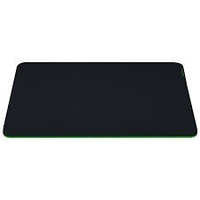 Razer Gigantus V2 Medium Gaming Mouse Mat